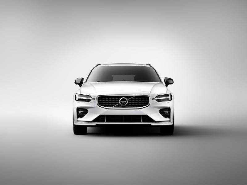  - Volvo V60, maintenant disponible en R-Design 1