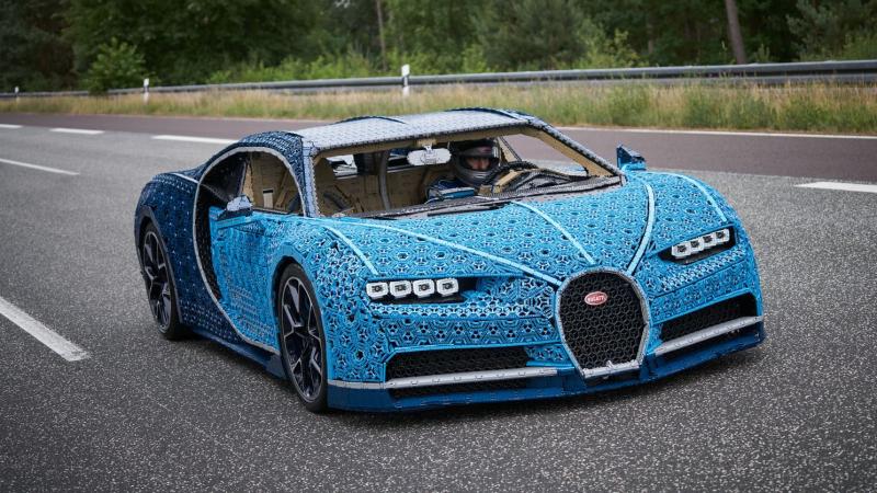 Bugatti Chiron en Lego : et pourtant elle roule ! 1