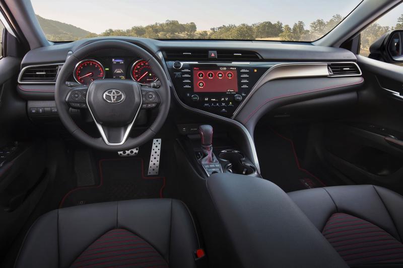  - Los Angeles 2018 : Toyota Camry et Avalon TRD 1