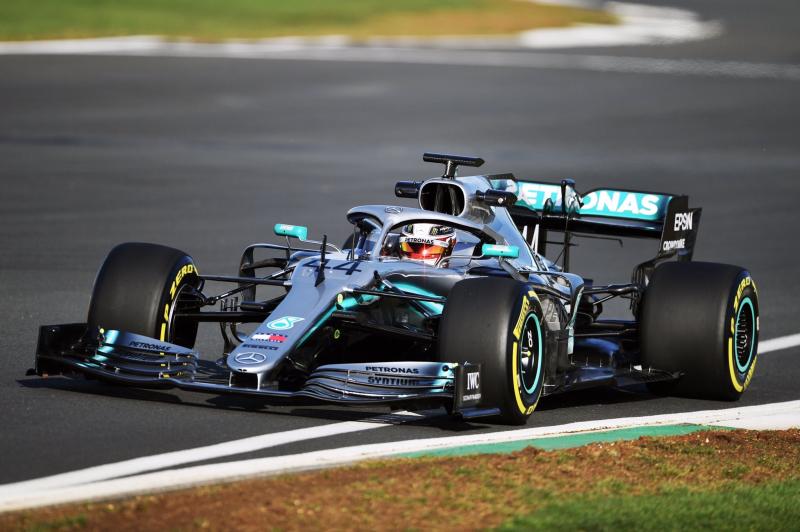  - F1 2019 : Mercedes dégaine la W10 1