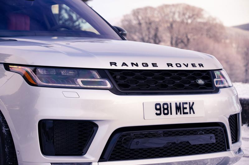 Range Rover Sport HST, avec le nouveau 6 en ligne 1