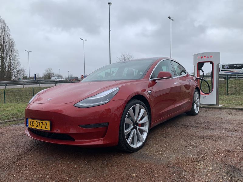  - Essai Tesla Model 3 Performance 1