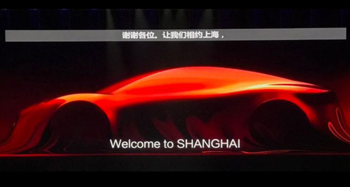 La supercar hybride BYD Han au salon de Shanghai