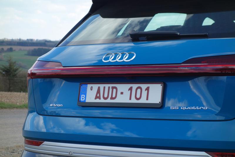 Essai Audi e-Tron, Lourde technologie 1