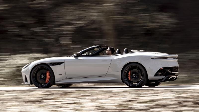  - Aston Martin DBS Superleggera Volante 1