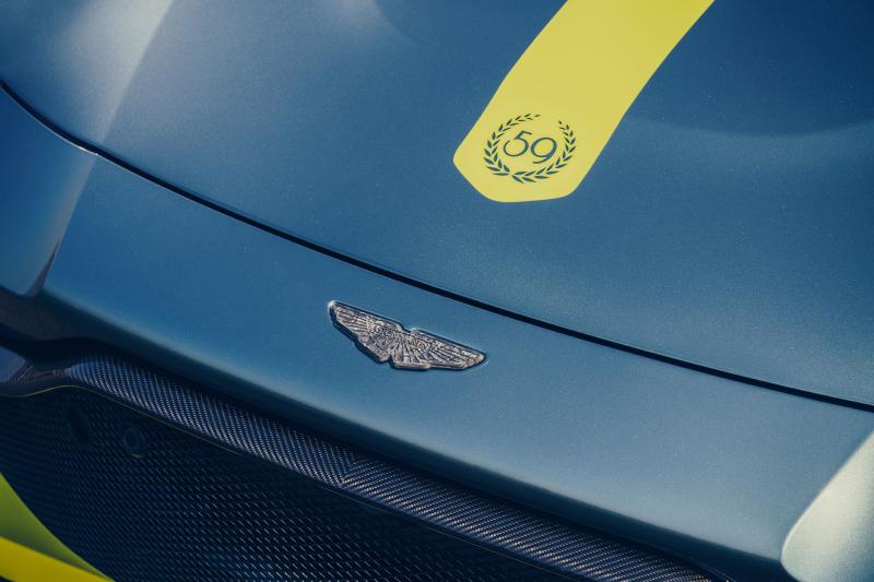  - L'Aston Martin Vantage AMR en boîte manuelle 1