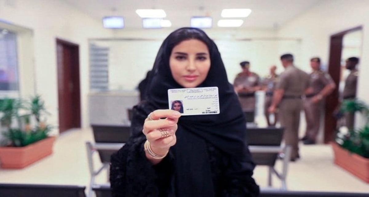 Des Saoudiennes inscrivent désormais le droit de conduire dans leur contrat de mariage