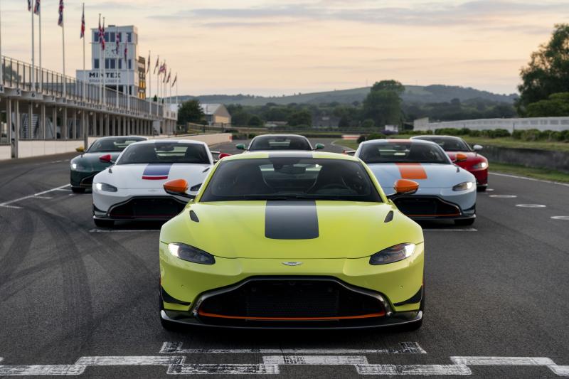  - Aston Martin : livrées historiques spéciales pour la Vantage 1