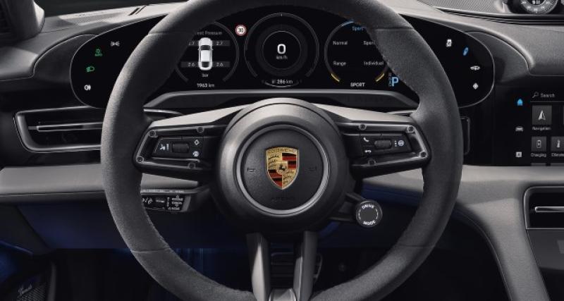  - Francfort 2019 : l'intérieur de la Porsche Taycan au complet