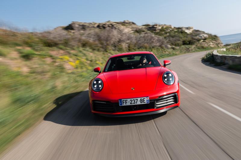  - N'achetez pas la nouvelle Porsche 911 Carrera 4S 1