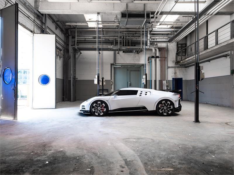  - Pebble Beach 2019 : Bugatti Centodieci 1