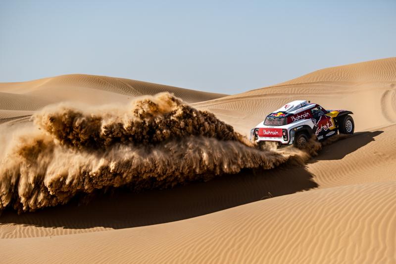Dakar 2020 : Sainz et Peterhansel et une nouvelle MINI JCW Buggy 1