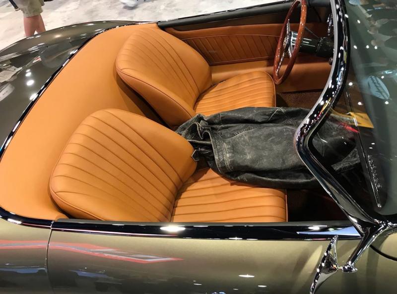  - SEMA 2019 : Chip Foose ose toucher une Jaguar Type E 1