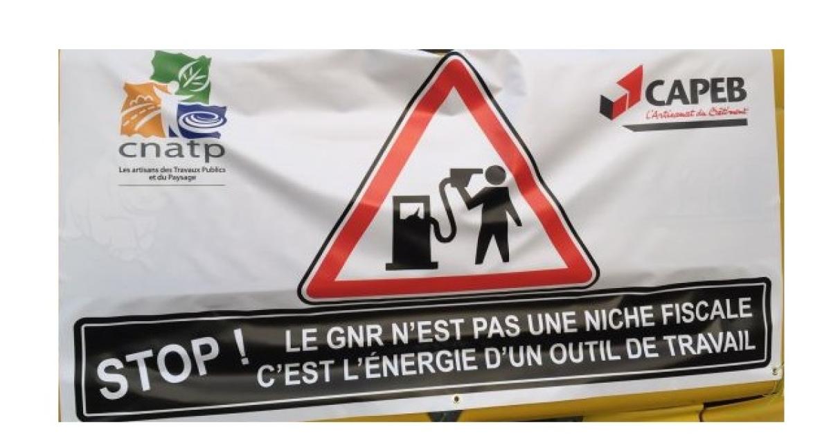 Réunion lundi à Bercy face au blocage des dépôts pétroliers