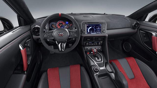  - Nissan GT-R 2020 : Nismo plus méchante et série spéciale anniversaire 2