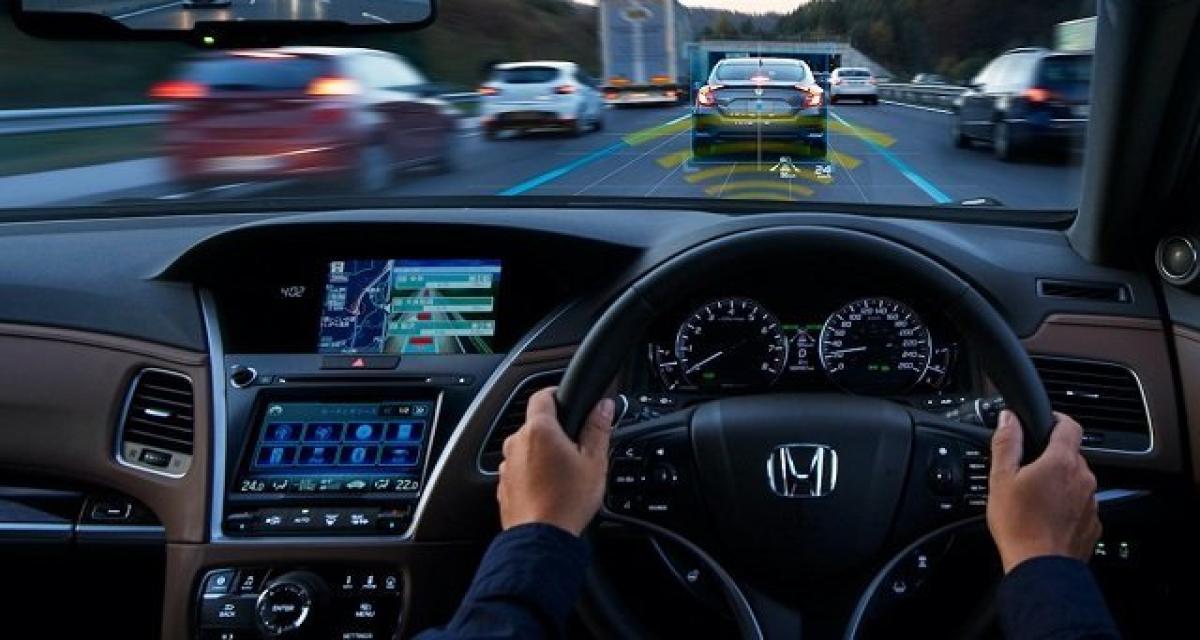 Honda lance la Legend Hybrid EX, conduite autonome niv.3