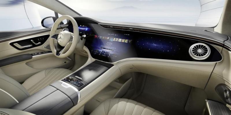 La Mercedes EQS montre son MBUX Hyperscreen 2