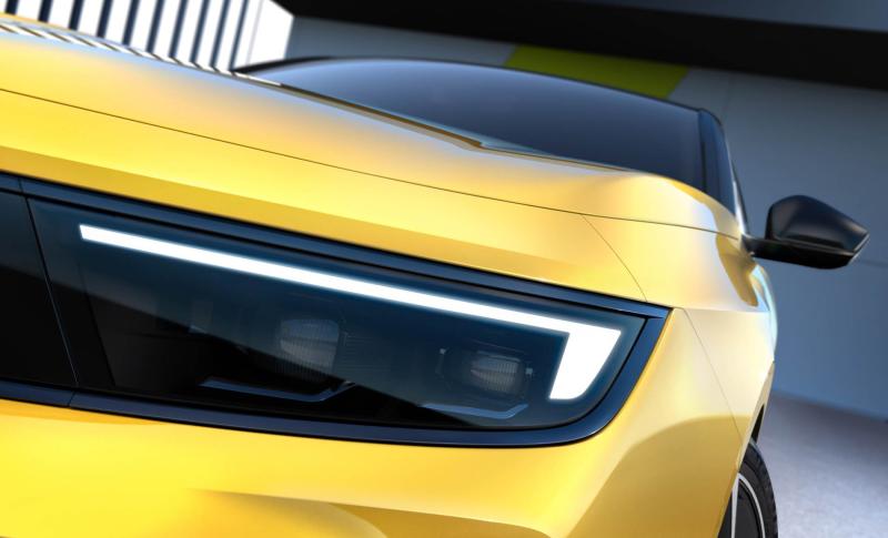 Opel dévoile un peu sa future Opel Astra 1