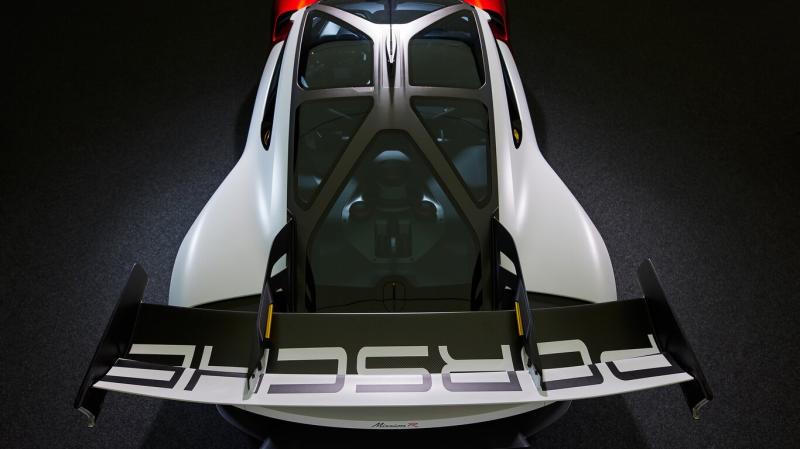  - Munich 2021 Porsche Mission R concept : futur Cayman ? 1