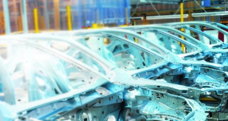  - Semi-conducteurs:ArcelorMittal réduit sa production d'acier