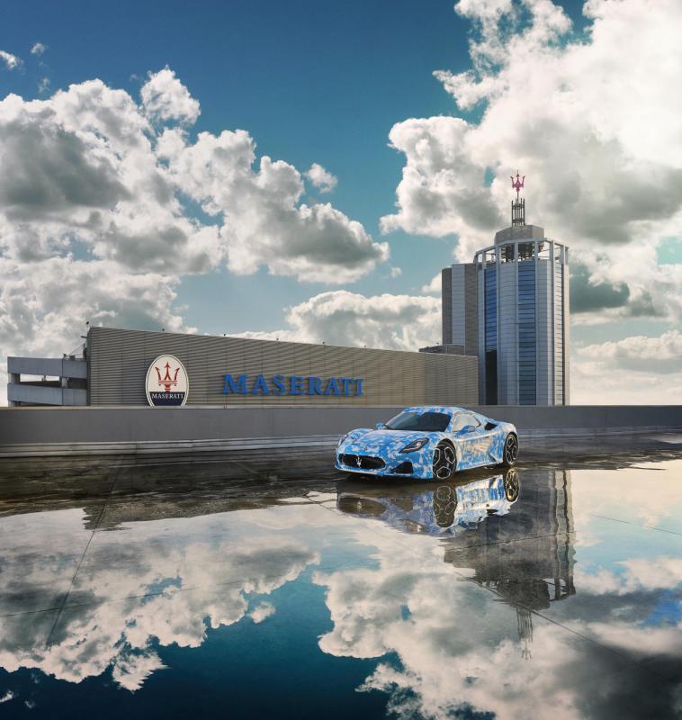 La Maserati MC20 Convertible enlève bientôt le haut 1