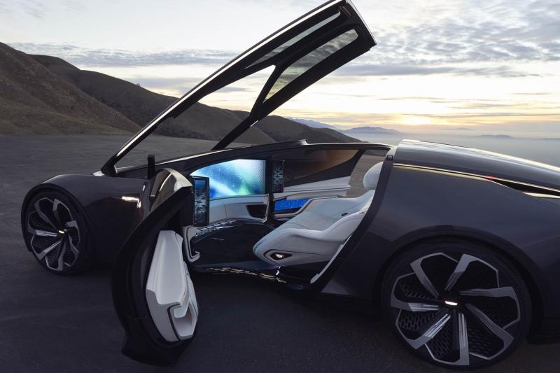  - CES 2022 : Cadillac InnerSpace Concept 1