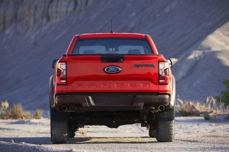 Ford Ranger Raptor : quitte à avoir trop chaud... 1