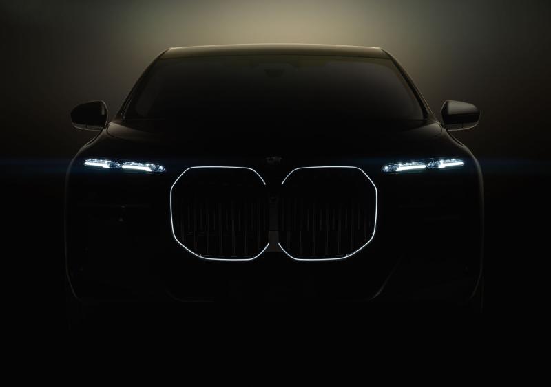 - BMW soulève le voile sur sa BMW i7 100% électrique 1