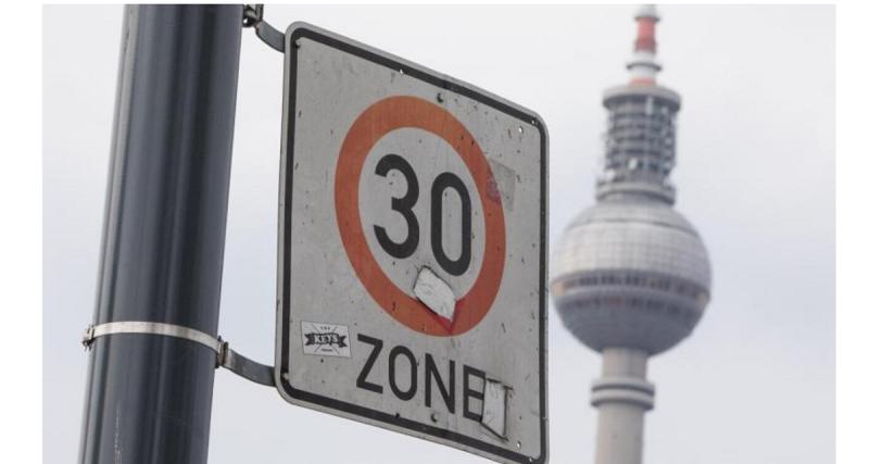  - Berlin : rejet d’une pétition pour la neutralité climatique en 2030 