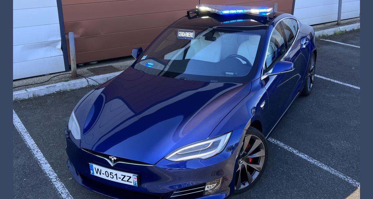Big Car Show : une Tesla Model S (presque) gendarmerie