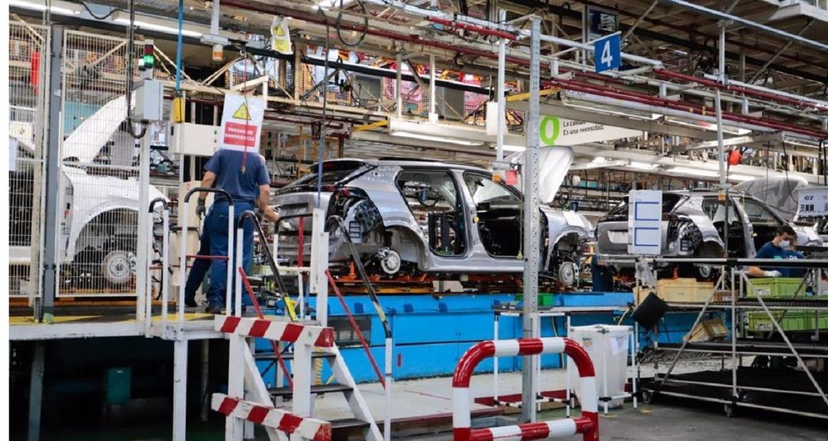 Stellantis /Renault : suspension partielle de la production en Espagne