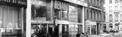 Renault sur les Champs-Elysées