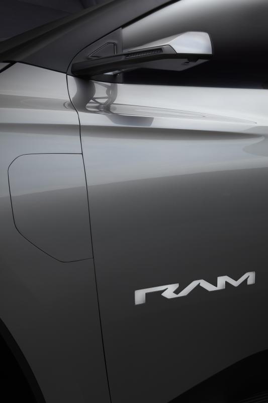 CES 2023 RAM 1500 Revolution BEV Concept