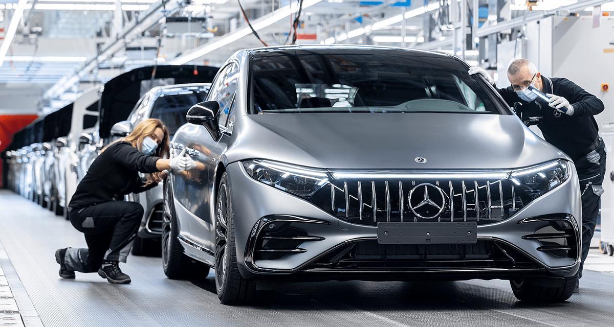 Mercedes : objectif de 50 % de véhicules électrifiés repoussé à 2026 