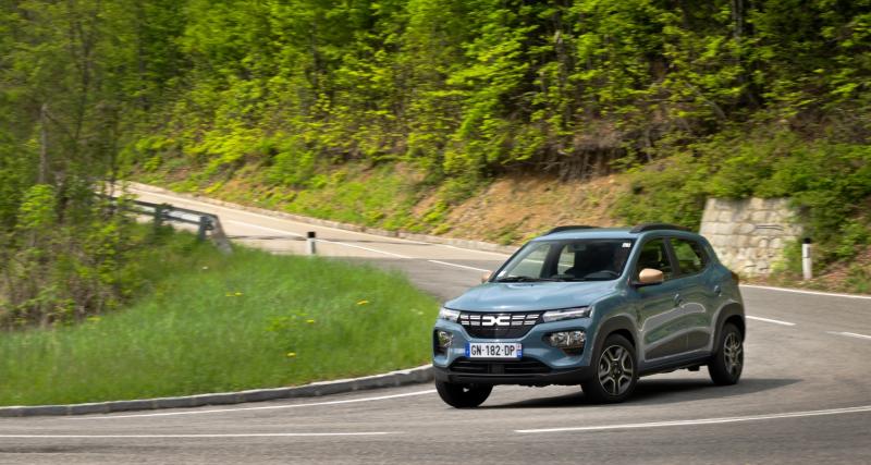 [VIDEO] Essai Dacia Spring Extrême de 65 ch - Quelques améliorations techniques pour un meilleur couple