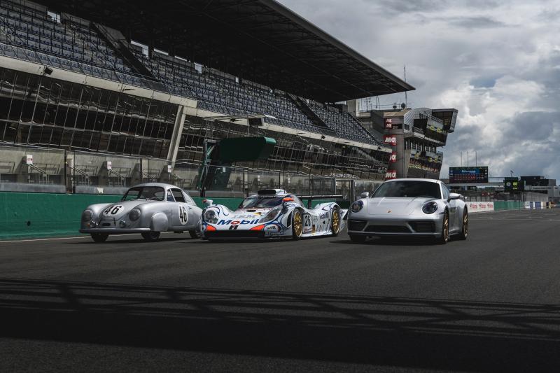  - 911 Carrera GTS Le Mans Centenaire édition