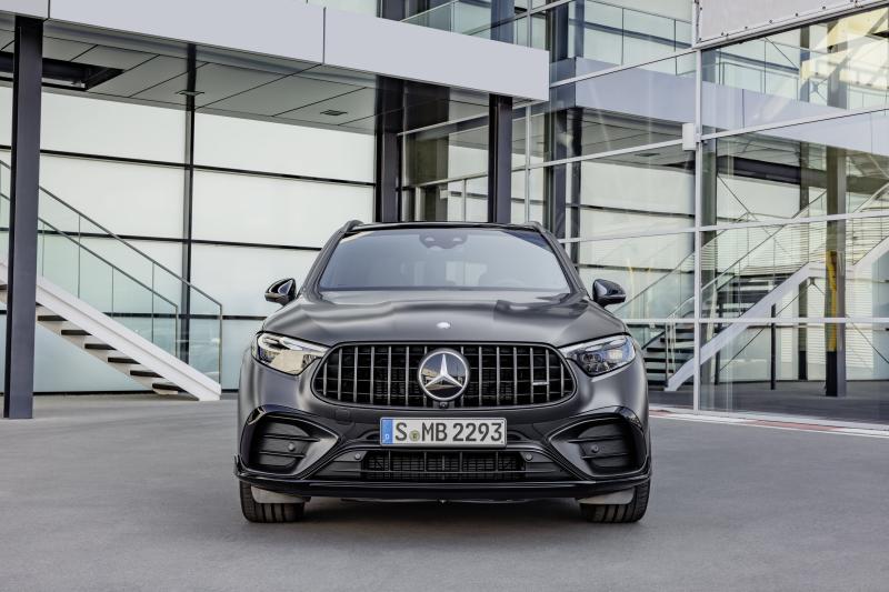  - Mercedes AMG GLC