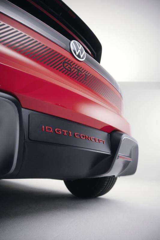  - Volkswagen ID.GTI Concept 2023