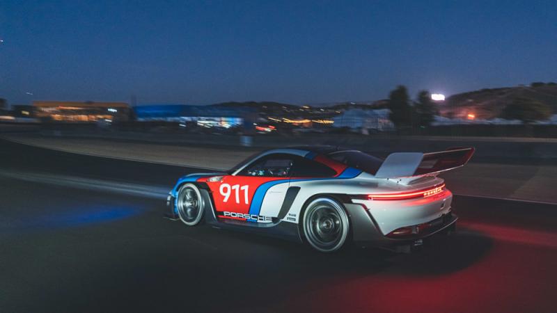  - 911 GT3R Rennsport