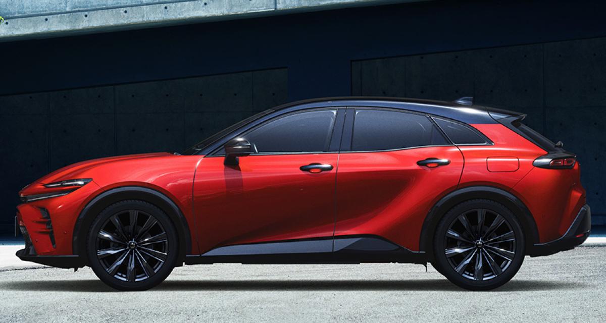 Toyota dévoile au Japon la Crown Sport hybride