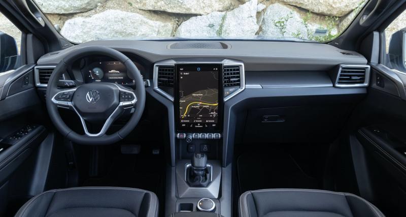 Essai Volkswagen Amarok de 240 ch - Un intérieur aux accents de SUV