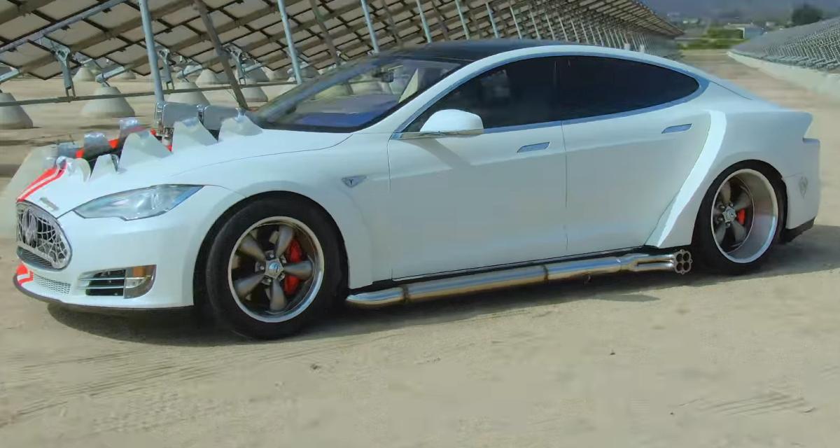 Retrofit -> Modern RetroFit Tesla Model S