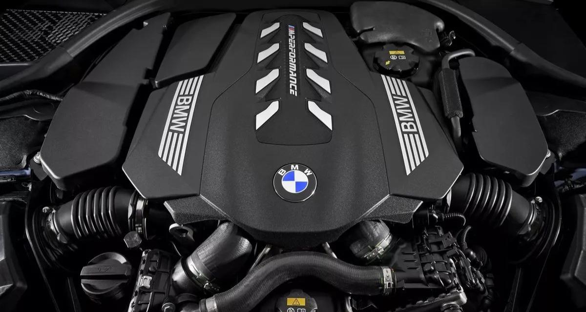 BMW ne fixe pas d'ultimatum au moteur thermique
