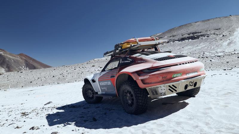  - Record altitude Romain Dumas Porsche 911