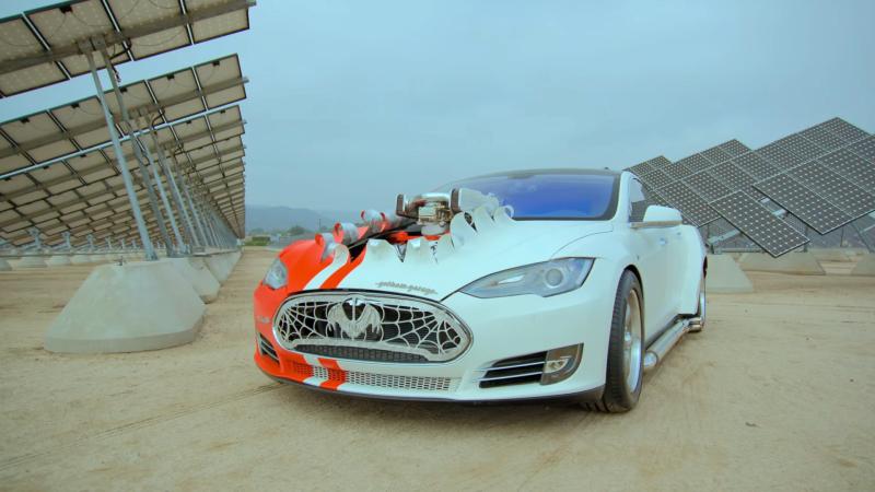  - Tesla Model S V8 Gotham garage