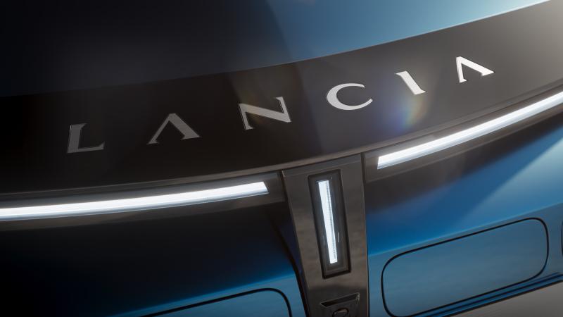  - Lancia Ypsilon EV 2024