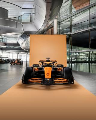 F1 McLaren MCL38 2024