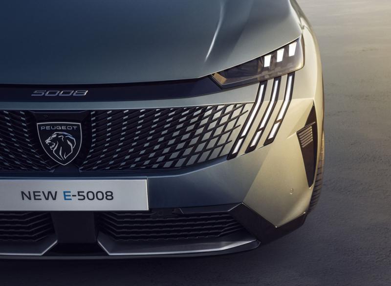  - Nouveau Peugeot e-5008 2024