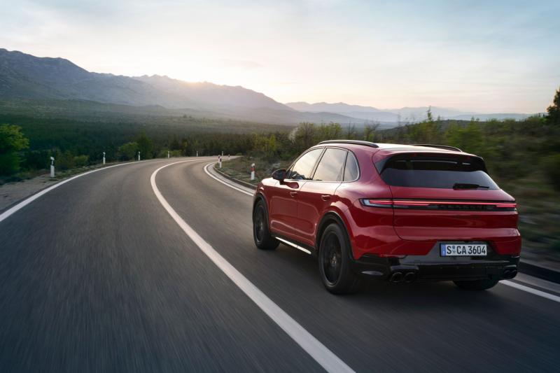  - Porsche Cayenne GTS 2025