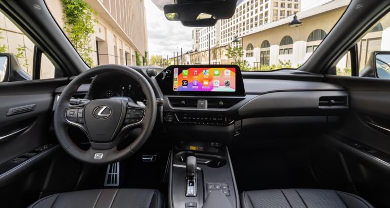 Essai Lexus UX 300h de 199 ch - Un nouveau grand écran